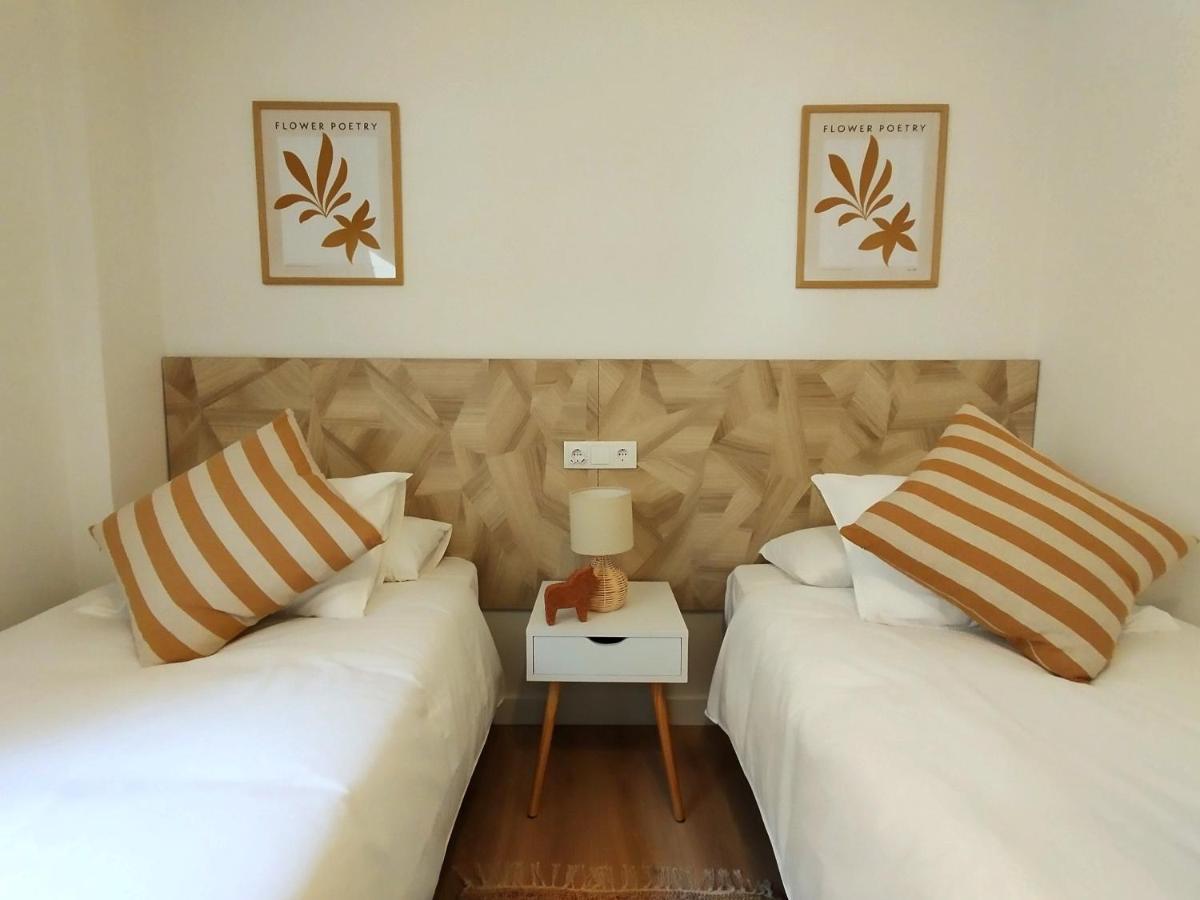 Apartamento Junto A Ayuntamiento Y Playa Gijon Bagian luar foto
